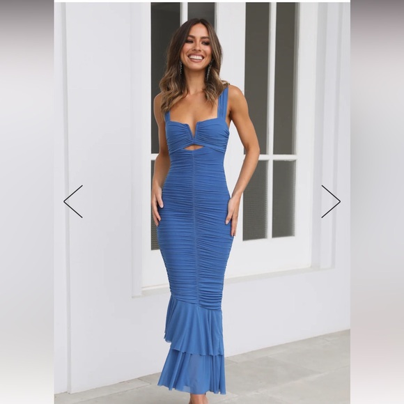 Hello Molly Dresses & Skirts - Hello Molly party pal midi dress NWT never worn